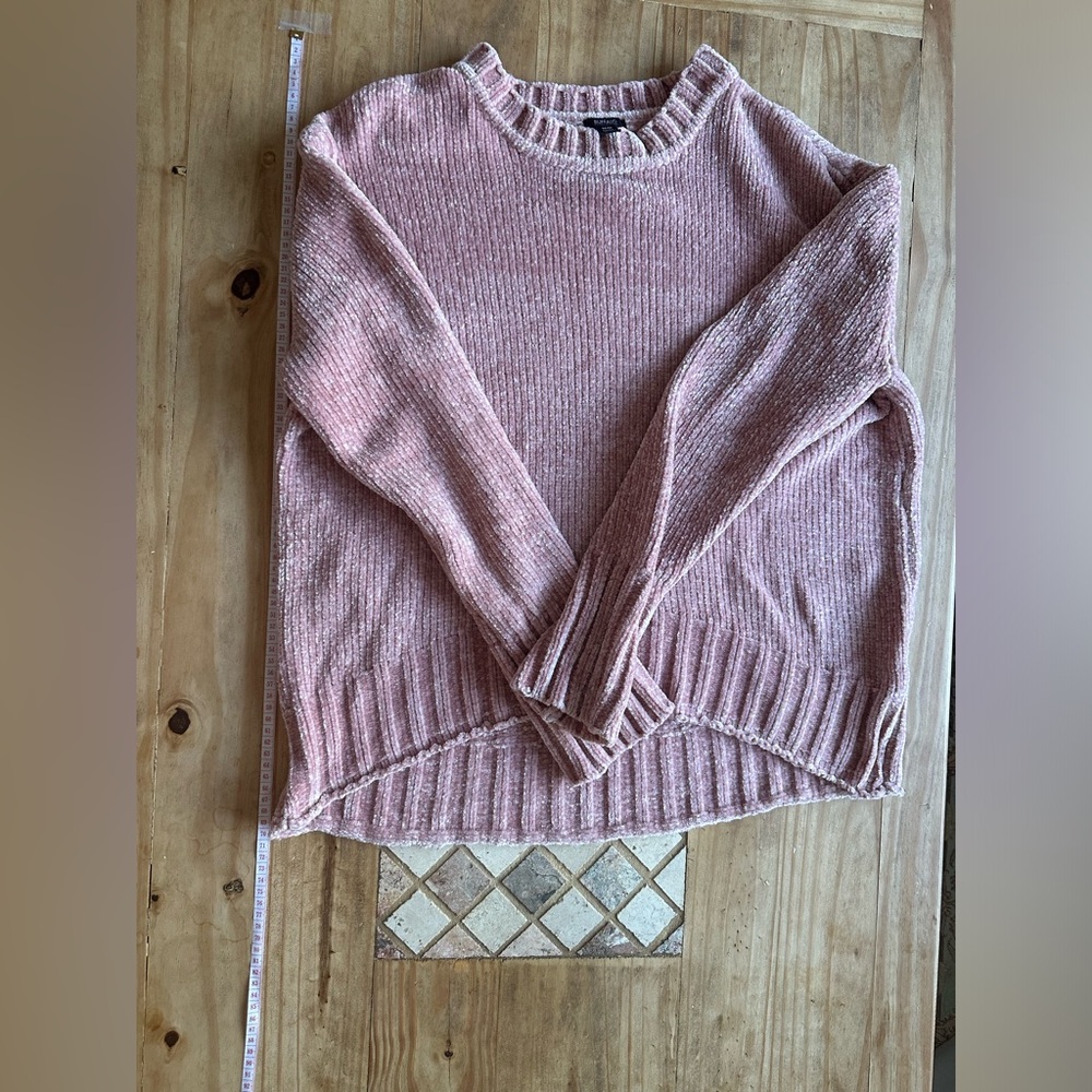 Buffalo David Bitton Super Soft Pink Chenille Sweater, Size M/M, Like-New - Picture 3 of 10